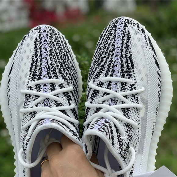 Yeezy 350 Boost  “Static Refective”
